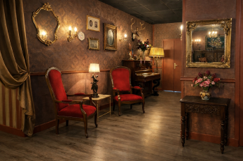 gauche milieu salon